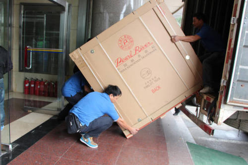 江夏钢琴贵重工艺品无忧运